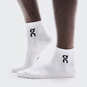 On Logo Sock Mid one pair men’s nwot size medium white Running